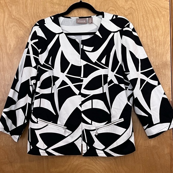 Chico's Jackets & Blazers - Chico's Black and White Abstract Lightweight Jacket L